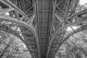 architecture-black-and-white-bridge